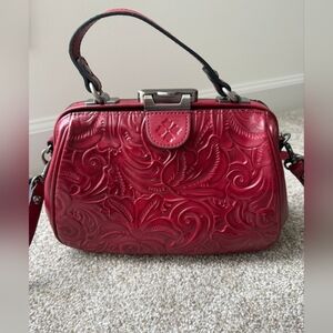 🌹Patricia Nash NWOT Ruby Red Gracchi Purse Handbag